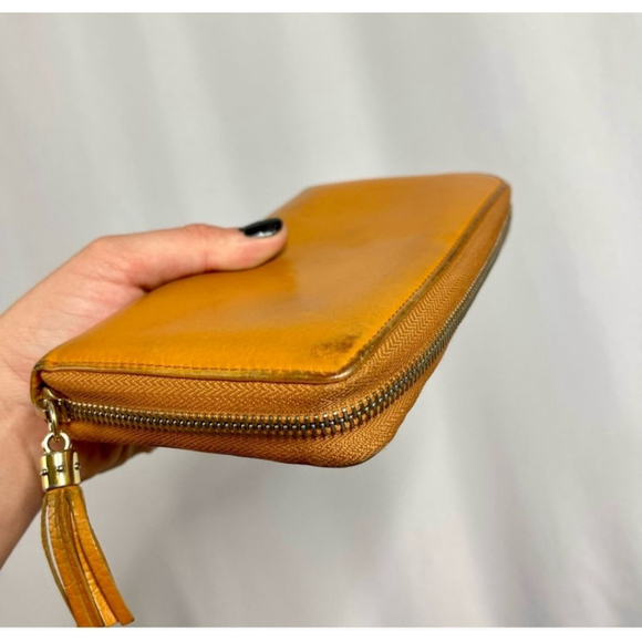 GUCCI | Large orange leather interlocking GG logo soho zip-around wallet - Picture 3 of 11